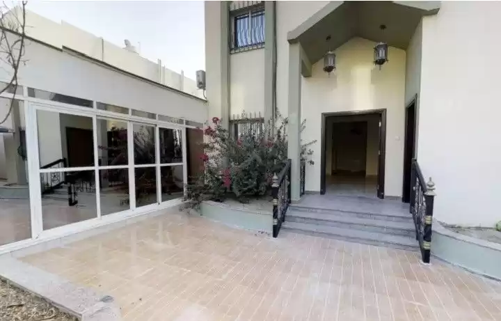 مسکونی املاک آماده 4 اتاق خواب U/F ویلای مستقل  برای اجاره که در السد , دوحه #9837 - 1  image 